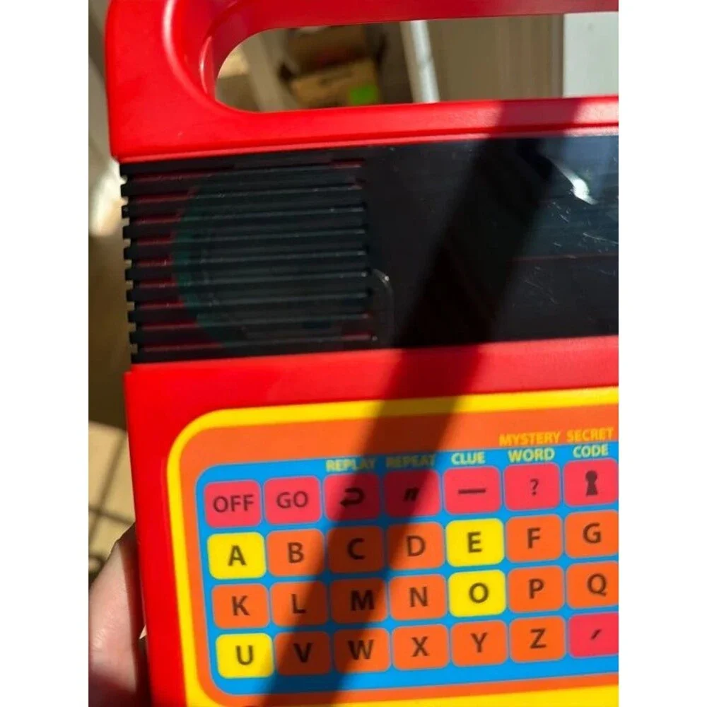 Kahootz Speak and Spell educational learning game